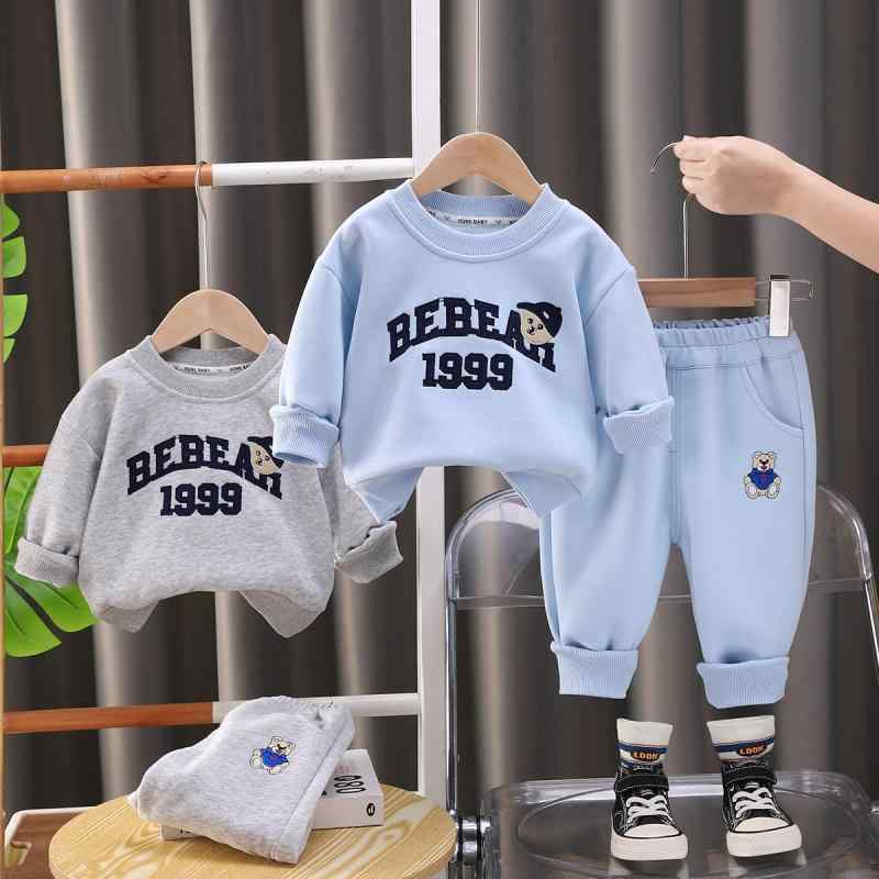 Rakuten - セットアップ キッズ ベビー 男の子 女の子 春秋 クルーネック ロゴ クマ スウェット トレーナー ジョガーパンツ 上下セット 2点セット 綿 コットン 柔らか 普段着 部屋着 スポーツ カジュアル かわいい おしゃれ 韓国子供服