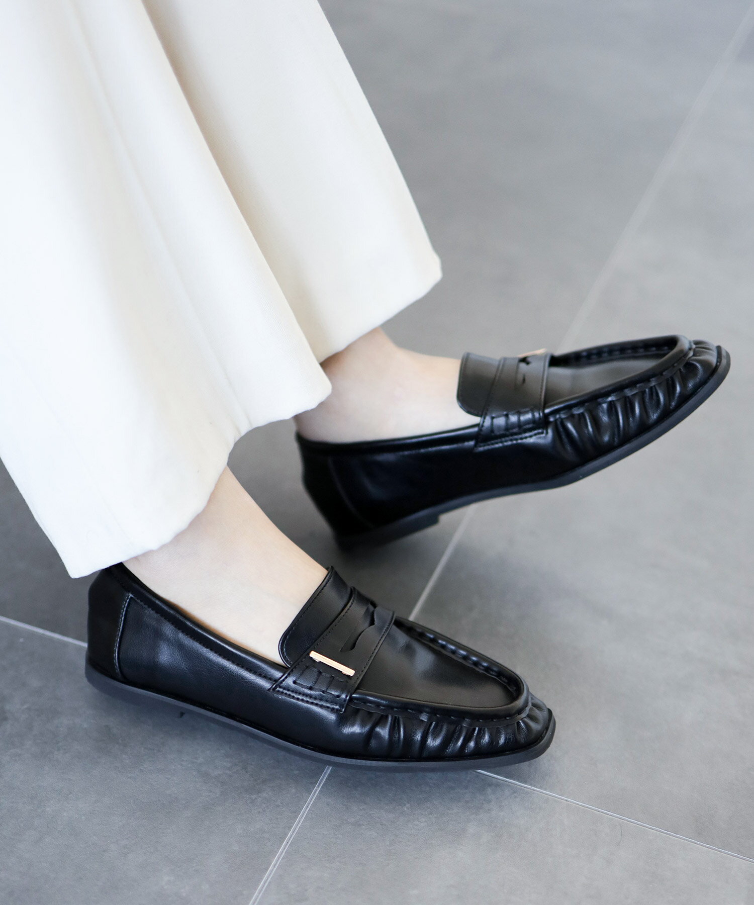 【週末48H限定★10％OFFクーポン】2026春夏新作 ローファーレディース パンプス コインローファー 柔らか かかとが抜けにくい シンプル モチーフ きれいめ おしゃれ 痛くない 歩きやすい 通勤 通学 セレモニ ブラック 黒 靴