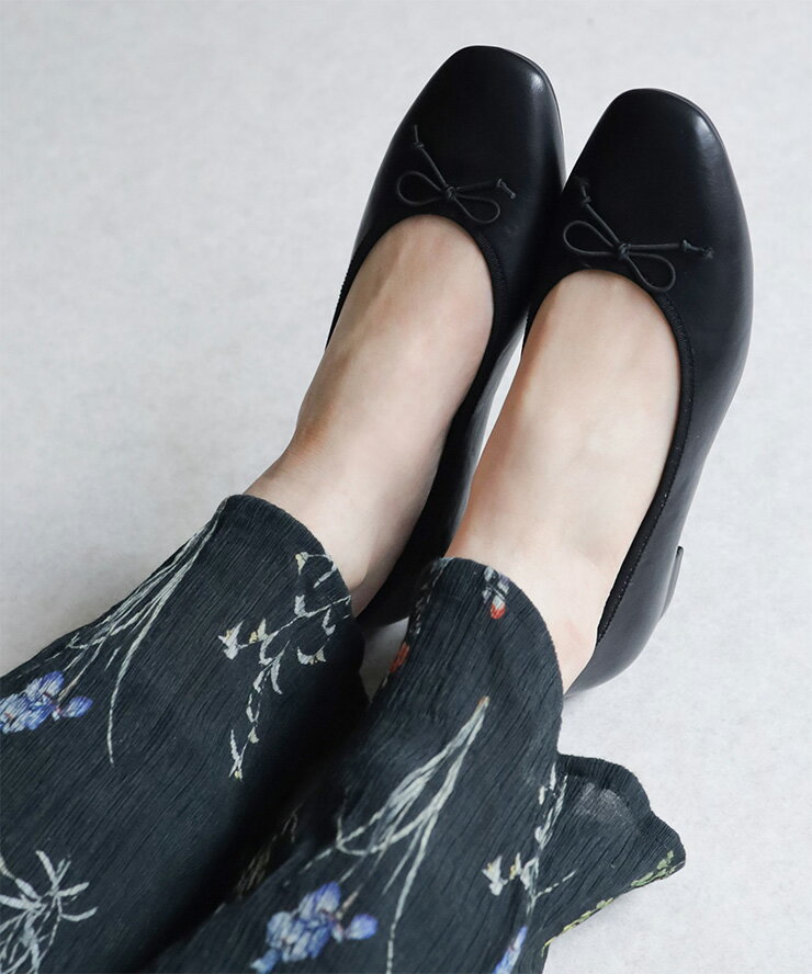 【27日1:59まで★10%OFFクーポン】2025春夏新作 パンプス レディース ローヒール スクエアトゥ リボン かかと シンプル 痛くない 歩きやすい ブ...