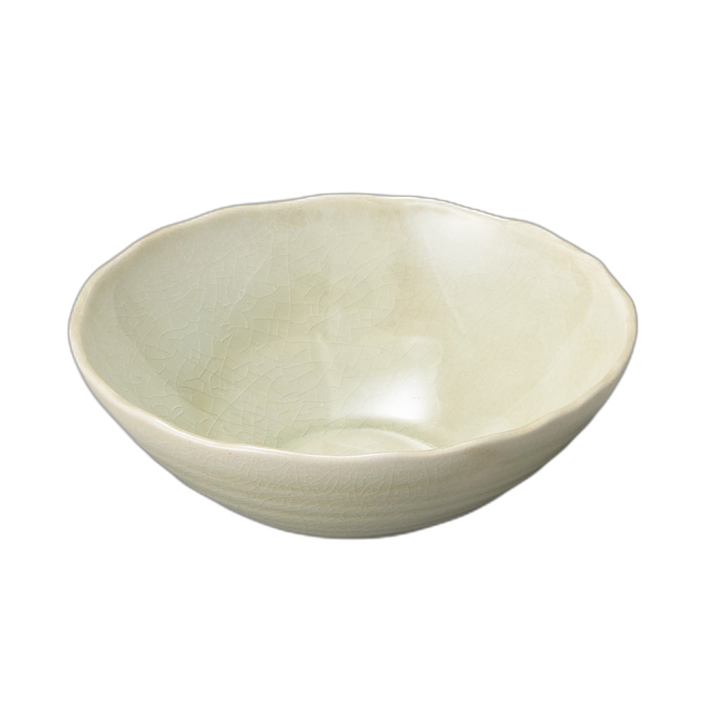 [商品名]　白雲盛り鉢（中）[素材]　陶磁器[寸法]　15.6×5.2cmお店からご自宅まで、季節を問わず、様々なシーンでご利用いただける商品です。[ 15.6×5.2cm ] 陶磁器 一部の商品はメーカーよりお取り寄せとなりますので、納期が前後することがございます。あらかじめご了承ください。商品によっては手造りのため、写真と色・かたちが若干異なることがございます。われものですので丁重に梱包させていただいておりますが、ご質問などございましたらお気軽にお問い合わせください。ご注文に関する注意事項は 【こちら】ご購入前にご確認ください。