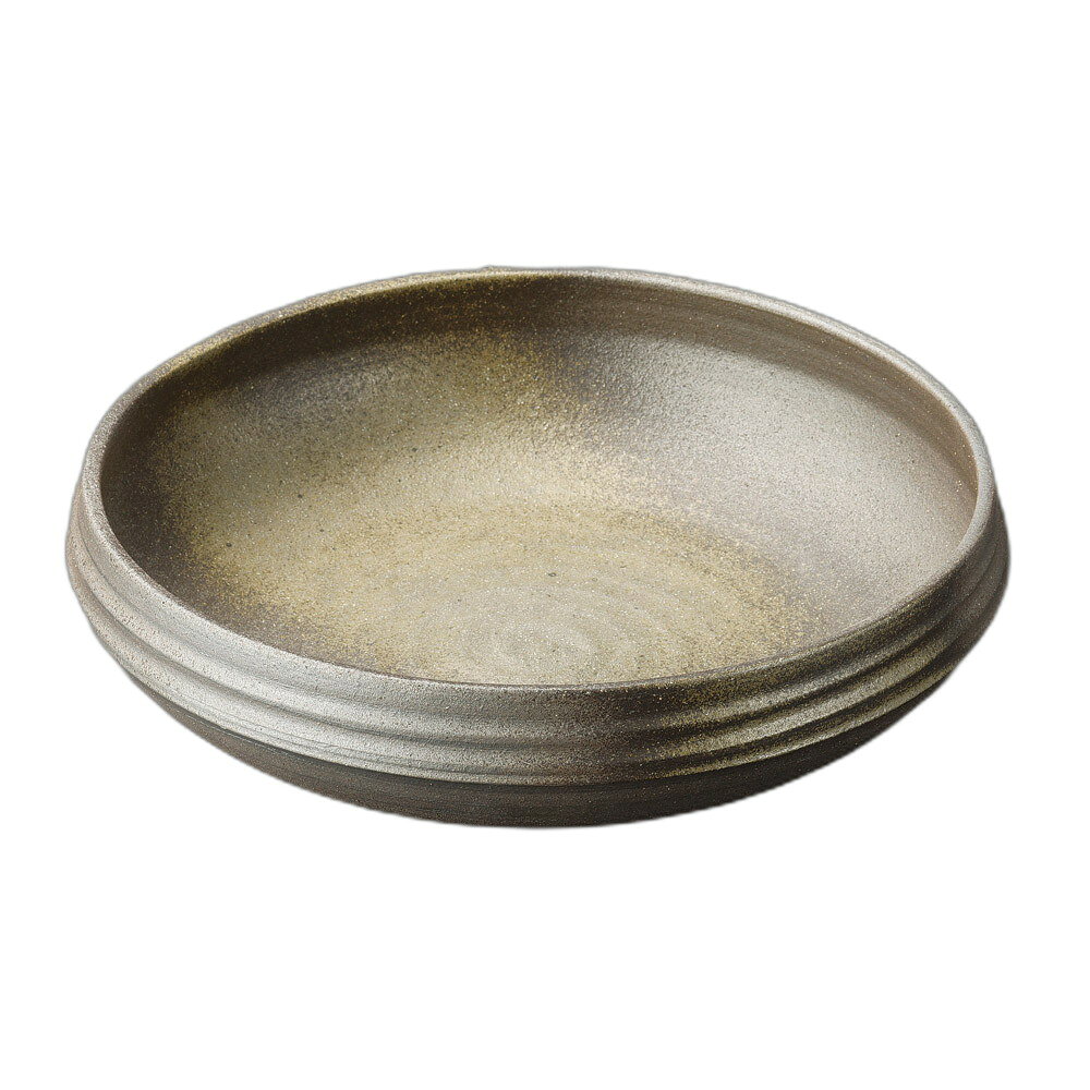 [商品名]　炭化12.0ひねり大鉢[素材]　陶磁器[寸法]　37×10.5cmお店からご自宅まで、季節を問わず、様々なシーンでご利用いただける商品です。[ 37×10.5cm ] 陶磁器 一部の商品はメーカーよりお取り寄せとなりますので、納期が前後することがございます。あらかじめご了承ください。商品によっては手造りのため、写真と色・かたちが若干異なることがございます。われものですので丁重に梱包させていただいておりますが、ご質問などございましたらお気軽にお問い合わせください。ご注文に関する注意事項は 【こちら】ご購入前にご確認ください。
