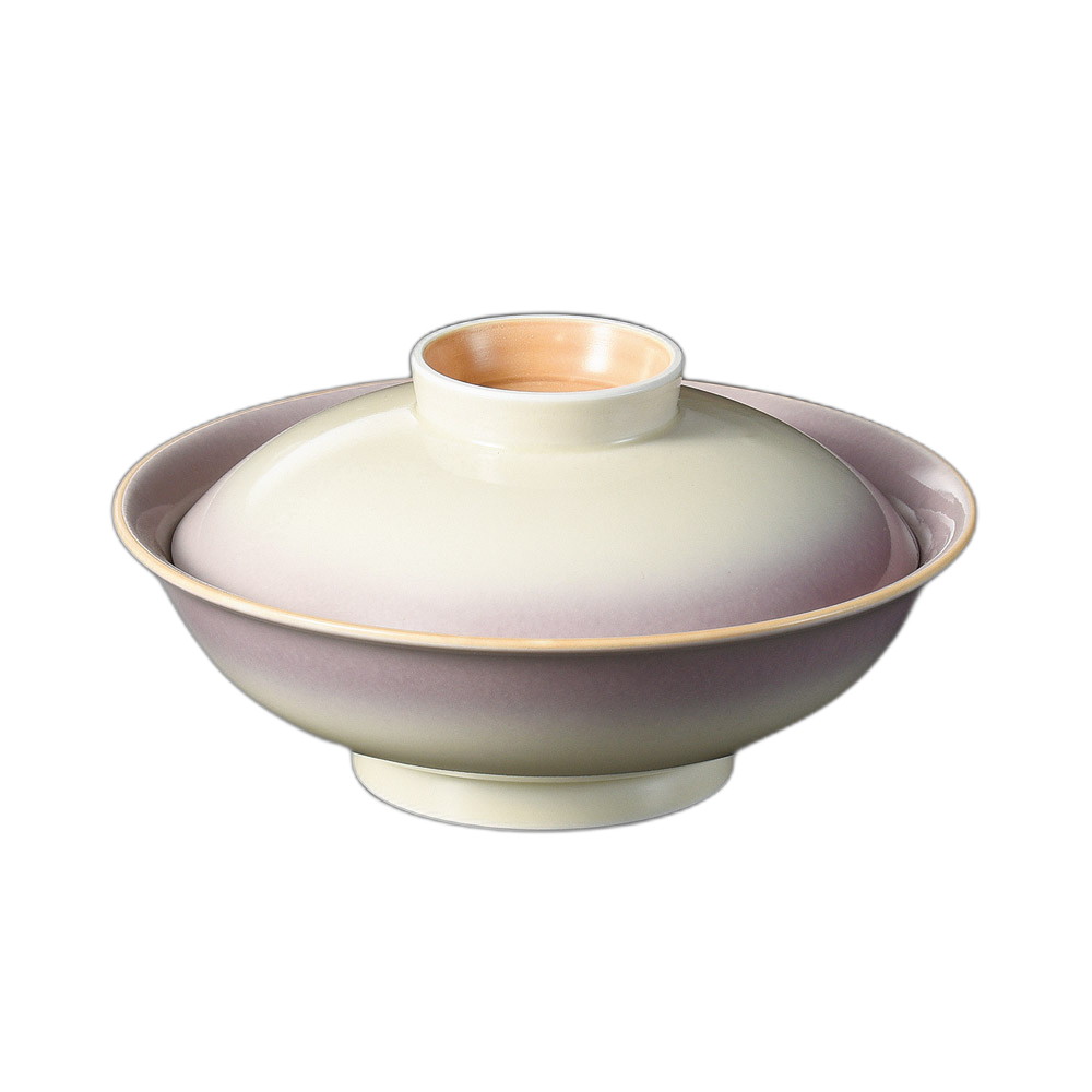 [商品名]　紫吹蓋向附[素材]　陶磁器[寸法]　17×8.5cmお店からご自宅まで、季節を問わず、様々なシーンでご利用いただける商品です。[ 17×8.5cm ] 陶磁器 強化 一部の商品はメーカーよりお取り寄せとなりますので、納期が前後することがございます。あらかじめご了承ください。商品によっては手造りのため、写真と色・かたちが若干異なることがございます。われものですので丁重に梱包させていただいておりますが、ご質問などございましたらお気軽にお問い合わせください。ご注文に関する注意事項は 【こちら】ご購入前にご確認ください。