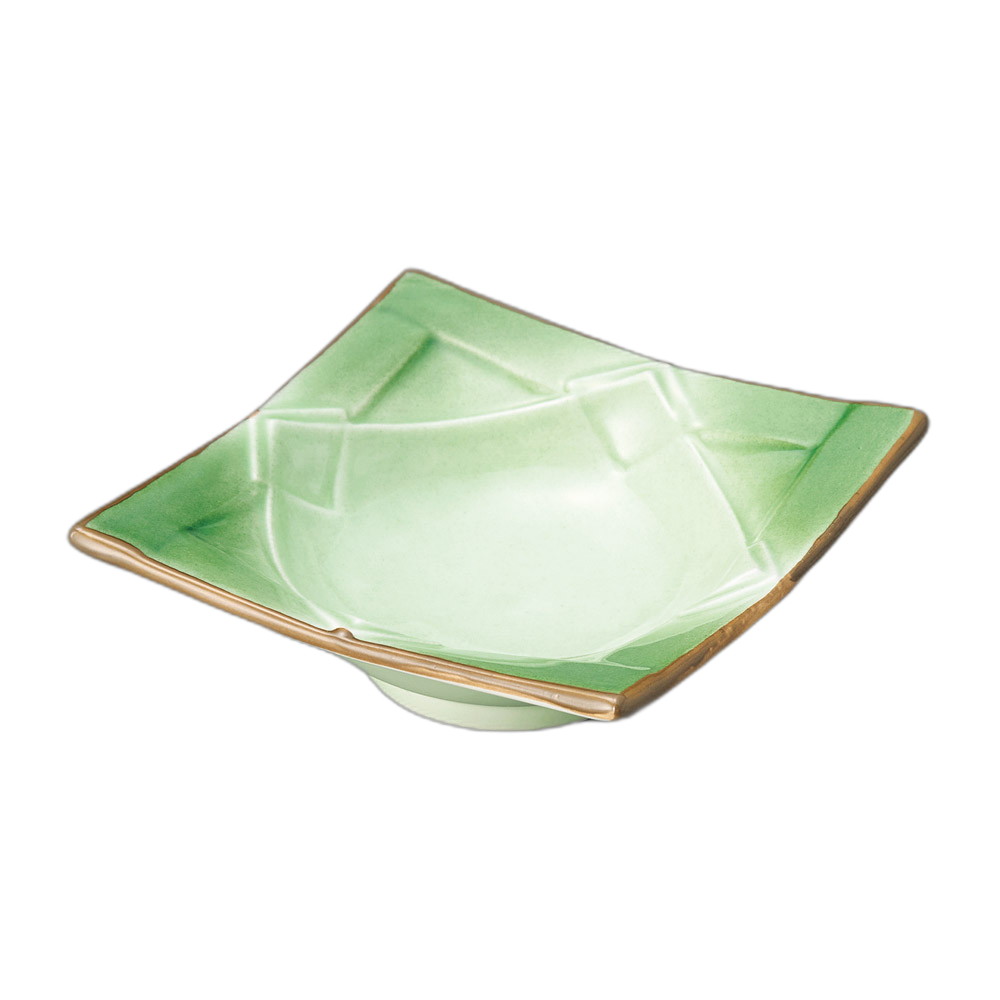 [商品名]　緑彩松花堂[素材]　陶磁器[寸法]　11×11×3.6cmお店からご自宅まで、季節を問わず、様々なシーンでご利用いただける商品です。[ 11×11×3.6cm ] 陶磁器 一部の商品はメーカーよりお取り寄せとなりますので、納期が前後することがございます。あらかじめご了承ください。商品によっては手造りのため、写真と色・かたちが若干異なることがございます。われものですので丁重に梱包させていただいておりますが、ご質問などございましたらお気軽にお問い合わせください。ご注文に関する注意事項は 【こちら】ご購入前にご確認ください。
