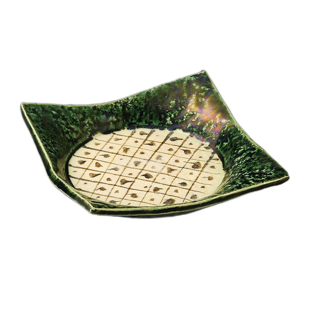 丸紋織部正角向付[素材]　陶磁器[寸法]　14.5×14.5×4cmお店からご自宅まで、季節を問わず、様々なシーンでご利用いただける商品です。[ 14.5×14.5×4cm ] 陶磁器 一部の商品はメーカーよりお取り寄せとなりますので、納期が前後することがございます。あらかじめご了承ください。商品によっては手造りのため、写真と色・かたちが若干異なることがございます。われものですので丁重に梱包させていただいておりますが、ご質問などございましたらお気軽にお問い合わせください。ご注文に関する注意事項は 【こちら】ご購入前にご確認ください。