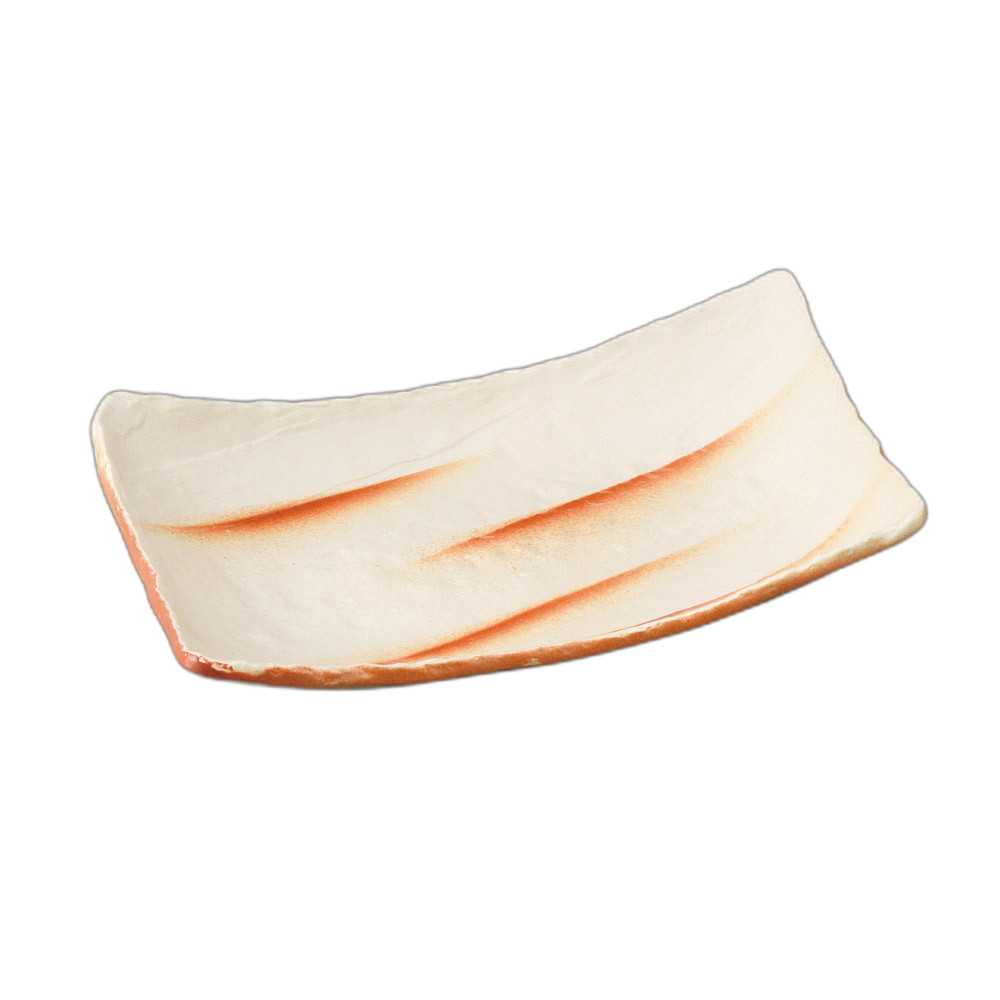 [商品名]　ヒダスキ長角皿（大）[素材]　陶磁器[寸法]　26.5×15.7×4.7cmお店からご自宅まで、季節を問わず、様々なシーンでご利用いただける商品です。[ 26.5×15.7×4.7cm ] 陶磁器 一部の商品はメーカーよりお取り寄せとなりますので、納期が前後することがございます。あらかじめご了承ください。商品によっては手造りのため、写真と色・かたちが若干異なることがございます。われものですので丁重に梱包させていただいておりますが、ご質問などございましたらお気軽にお問い合わせください。ご注文に関する注意事項は 【こちら】ご購入前にご確認ください。