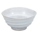 [商品名]　変形6.0多用丼まゆ[素材]　陶磁器[寸法]　17.8 x 8.8cm お店からご自宅まで、季節を問わず、様々なシーンでご利用いただける商品です。[ 17.8 x 8.8cm ] 陶磁器 日本製 一部の商品はメーカーよりお取り寄せとなりますので、納期が前後することがございます。あらかじめご了承ください。商品によっては手造りのため、写真と色・かたちが若干異なることがございます。われものですので丁重に梱包させていただいておりますが、ご質問などございましたらお気軽にお問い合わせください。ご注文に関する注意事項は 【こちら】ご購入前にご確認ください。