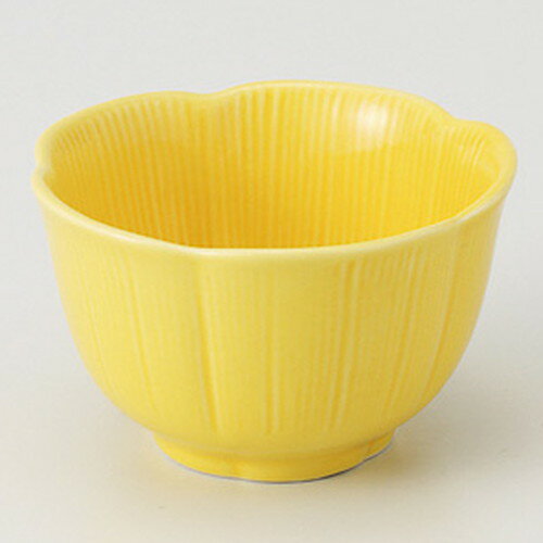 ☆ 珍味 ☆ 黄釉 梅型小付 [ 7.8 x 4.7cm 80g ] | 珍味 小付け 小鉢 小皿 お漬物 薬味入れ おすすめ 人気..