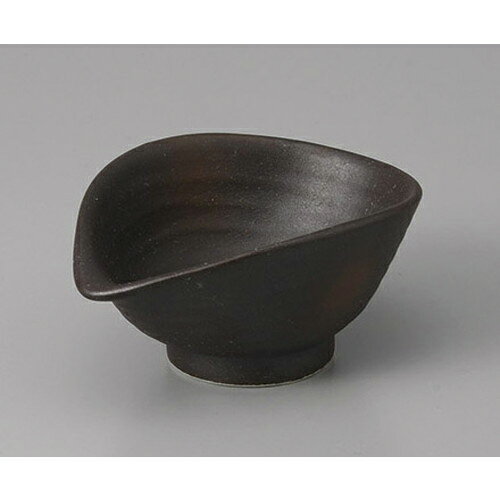 小付 黒伊賀風ねじり鉢(小) [10.8 x 8.1 x 5.1cm] | 和食器 鉢 小鉢 ボウル 料亭 ホテル 食器 業務用 飲食店 カフェ うつわ 器 おしゃれ かわいい ギフト プレゼント 内祝い 誕生日 贈り物 贈答品 おすすめ