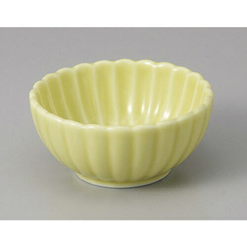 Small Bowls - 小付 丸菊型(中)小付(イエロー) [8.3 x 3.8cm] | 和食器 鉢 小鉢 ボウル 料亭 ホテル 食器 業務用 飲食店 カフェ うつわ 器 おしゃれ かわいい ギフト プレゼント 内祝い 誕生日 贈り物 贈答品 おすすめ