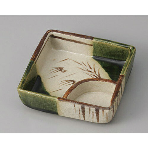 松花堂 織部仕切鉢 [11 x 11 x 3cm] 土物 | 小鉢 小 小さい 鉢 ボウル 万能 人気 おすすめ 食器 業務用 飲食店 カフェ うつわ 器 おしゃれ かわいい ギフト プレゼント内祝い 結婚祝い 誕生日 贈り物 贈答品