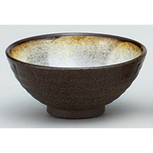 [商品名]　備前志野茶碗[素材]　陶磁器[寸法]　[ 12.3 x 5.6cm ]お店からご自宅まで、季節を問わず、様々なシーンでご利用いただける商品です。[ 12.3 x 5.6cm ] 陶磁器 日本製 一部の商品はメーカーよりお取り寄せとなりますので、納期が前後することがございます。あらかじめご了承ください。商品によっては手造りのため、写真と色・かたちが若干異なることがございます。われものですので丁重に梱包させていただいておりますが、ご質問などございましたらお気軽にお問い合わせください。ご注文に関する注意事項は 【こちら】ご購入前にご確認ください。