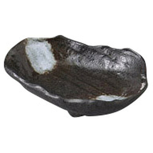 [商品名]　白吹黒水晶岩型千代口[素材]　強化磁器[寸法]　11 x 8 x 3cm 86g[産地]日本日本料理の要素、素材の持ち味を生かし引き立たせる料理にふさわしい洗練された器を揃えました。包丁の冴えにより鮮やかに鮮魚が彩りその意気までも享ける器です。[ 11 x 8 x 3cm 86g ] 強化磁器 日本製一部の商品はメーカーよりお取り寄せとなりますので、納期が前後することがございます。あらかじめご了承ください。商品によっては手造りのため、写真と色・かたちが若干異なることがございます。われものですので丁重に梱包させていただいておりますが、ご質問などございましたらお気軽にお問い合わせください。ご注文に関する注意事項は 【こちら】ご購入前にご確認ください。