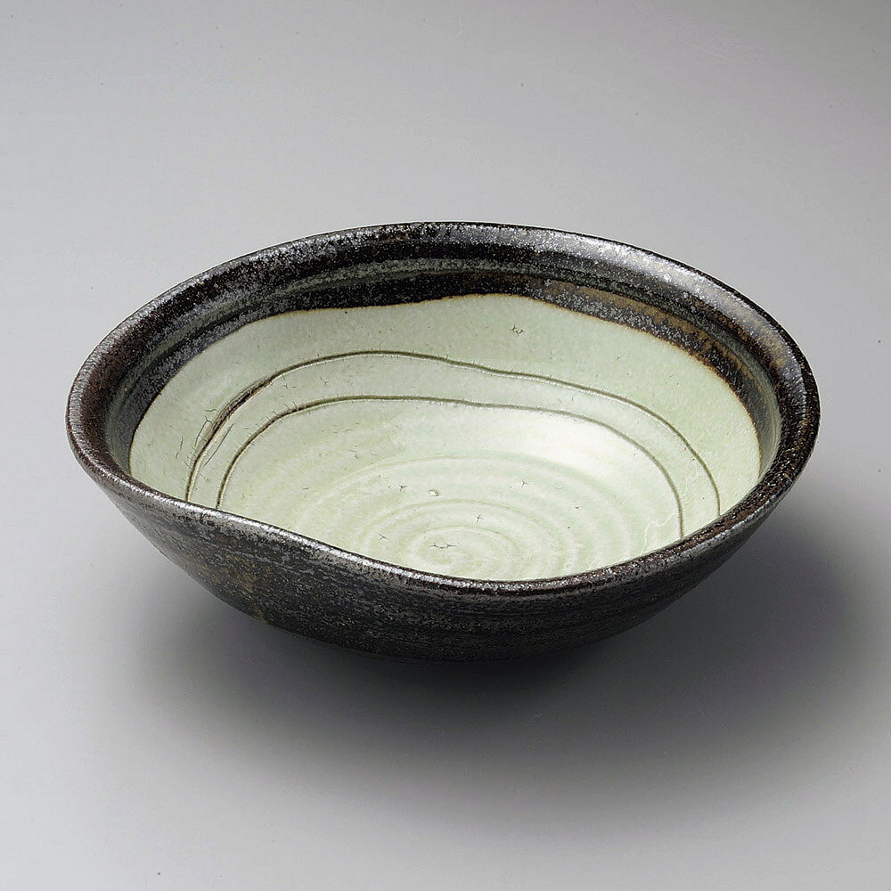 大鉢 粉引クシ目ひねり9.0平鉢 [ 27.2 x 26.8 x 9cm ]| 鉢 パスタ皿 盛り鉢 ボウル 大きい おすすめ 食器 業務用 飲食店 カフェ うつわ 器 ギフト プレゼント 内祝い 結婚祝い 誕生日 贈り物 贈答品 おしゃれ かわいい