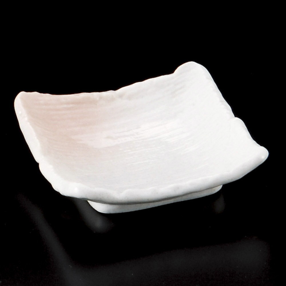 小皿 春がすみカヤメ角小皿 [ 8.7 x 2.7cm ] | 小皿 取り皿 人気 おすすめ 食器 業務用 飲食店 小さいお皿 カフェ うつわ 器 おしゃれ かわいい ギフト プレゼント 引き出物 誕生日 贈り物 贈答品 SNS 便利 内祝い 開店祝 普段使い 引っ越し祝い