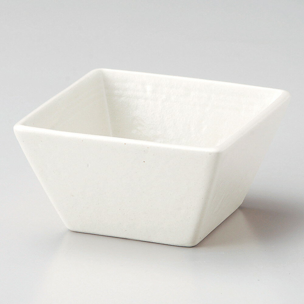 ☆ 小鉢 ☆ 練色三本線小角鉢 [ 8.2 x 8.2 x 5cm ] | 小鉢 小 小さい 鉢 ボウル 万能 人気 おすすめ 食器 業務用 飲食店 カフェ うつわ 器 おしゃれ かわいい ギフト プレゼント内祝い 結婚祝い 誕生日 贈り物 贈答品