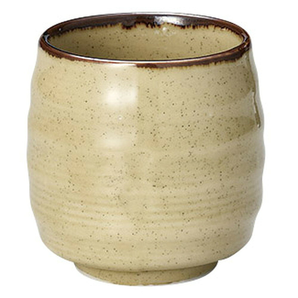 [商品名]　梨地タル湯呑[素材]　磁器[寸法]　φ7 x 7cm(170cc)[産地]　日本※容量(cc)は目一杯入れたときの目安です。商品によっては手造りのため、写真と色・かたちが若干異なることがございます。一般に陶磁器のサイズ・容量・色は、生産工程・焼成温度の変化・生産型の摩耗等によって多少の変化が生じるため、サイズや容量に関して多少の差が生じる場合もありますのでご了承いただきますようお願いいたします。釉薬の性質上、釉薬の濃淡・釉薬だれが生じる場合がございます。[ φ7 x 7cm(170cc) ] 磁器 日本製※容量(cc)は目一杯入れたときの目安です。一部の商品はメーカーよりお取り寄せとなりますので、納期が前後することがございます。あらかじめご了承ください。商品によっては手造りのため、写真と色・かたちが若干異なることがございます。われものですので丁重に梱包させていただいておりますが、ご質問などございましたらお気軽にお問い合わせください。ご注文に関する注意事項は 【こちら】ご購入前にご確認ください。