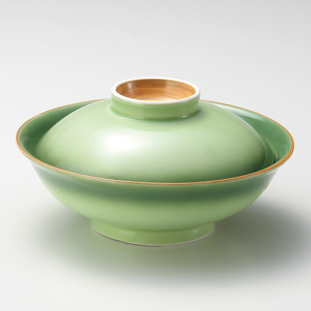 [商品名]　緑彩平蓋向[素材]　強化磁器[寸法]　φ16.7 x 9.5cmお店からご自宅まで、季節を問わず、様々なシーンでご利用いただける商品です。[ φ16.7 x 9.5cm ] 強化磁器 日本製 一部の商品はメーカーよりお取り寄せとなりますので、納期が前後することがございます。あらかじめご了承ください。商品によっては手造りのため、写真と色・かたちが若干異なることがございます。われものですので丁重に梱包させていただいておりますが、ご質問などございましたらお気軽にお問い合わせください。ご注文に関する注意事項は 【こちら】ご購入前にご確認ください。