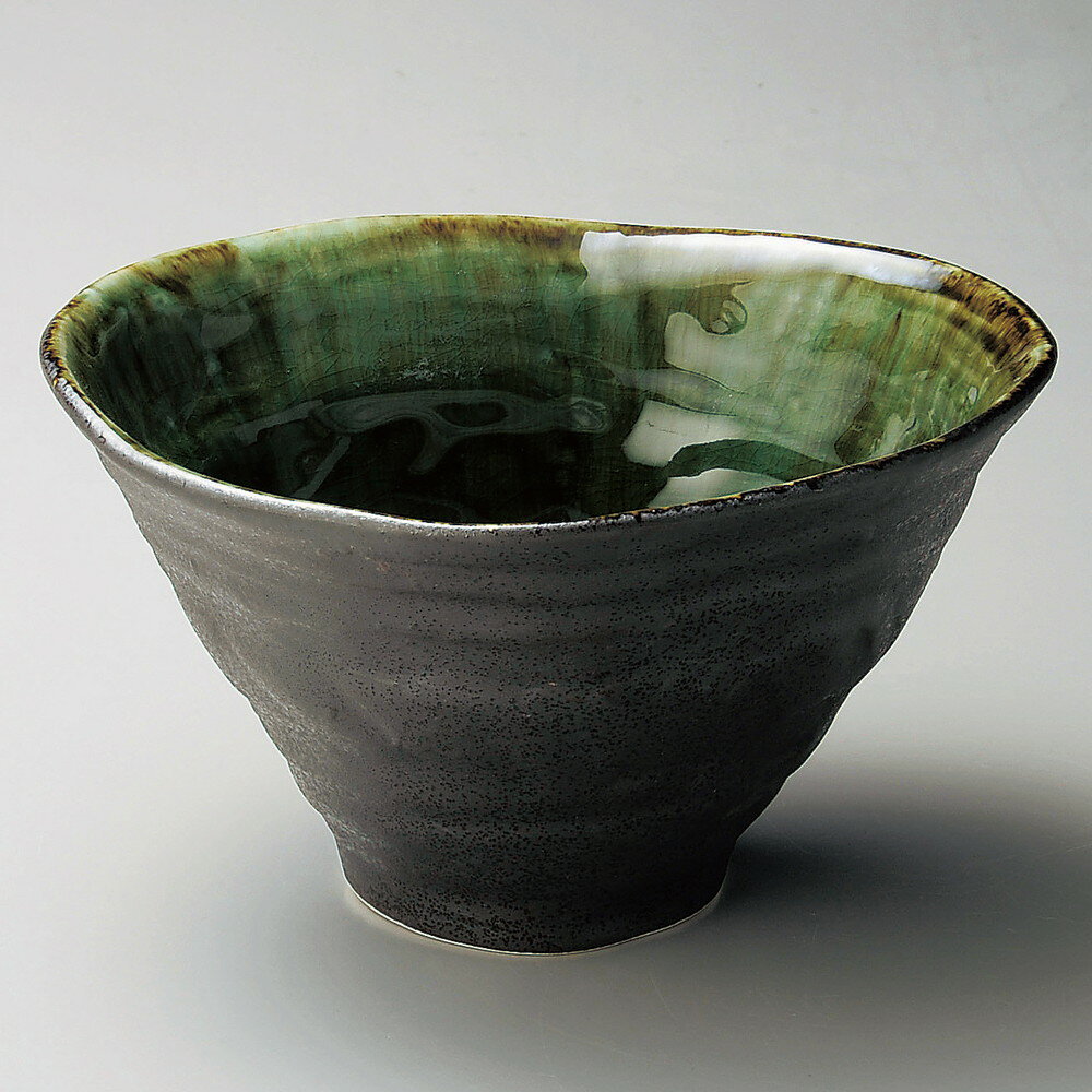 ☆盛鉢☆いぶし黒織部手造り鉢[φ2...