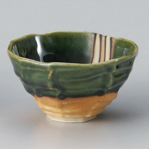 ☆多用丼☆織部十草八角鉢[13.3...