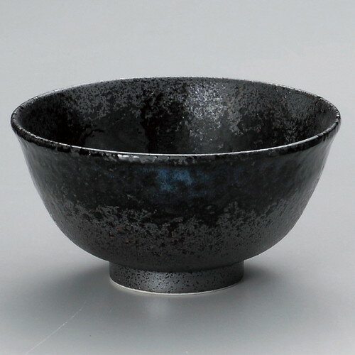 [商品名]　深海反5.8丼[素材]　磁器[寸法]　[ φ17 x 9cm ]お店からご自宅まで、季節を問わず、様々なシーンでご利用いただける商品です。[ φ17 x 9cm ] 磁器 日本製 一部の商品はメーカーよりお取り寄せとなりますので、納期が前後することがございます。あらかじめご了承ください。商品によっては手造りのため、写真と色・かたちが若干異なることがございます。われものですので丁重に梱包させていただいておりますが、ご質問などございましたらお気軽にお問い合わせください。ご注文に関する注意事項は 【こちら】ご購入前にご確認ください。