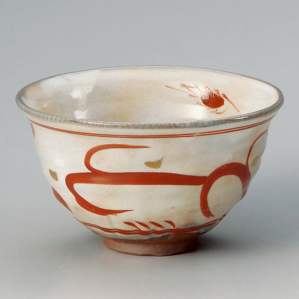 [商品名]　赤絵波5.0丼[素材]　陶器[寸法]　[ φ15 x 9cm ]お店からご自宅まで、季節を問わず、様々なシーンでご利用いただける商品です。[ φ15 x 9cm ] 陶器 日本製 一部の商品はメーカーよりお取り寄せとなりますので、納期が前後することがございます。あらかじめご了承ください。商品によっては手造りのため、写真と色・かたちが若干異なることがございます。われものですので丁重に梱包させていただいておりますが、ご質問などございましたらお気軽にお問い合わせください。ご注文に関する注意事項は 【こちら】ご購入前にご確認ください。