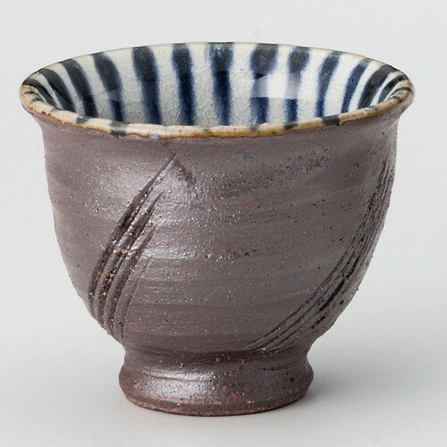 [商品名]　南蛮呉須十草高台煎茶[素材]　陶器[寸法]　[ φ9.5 x 8cm 約220cc ]お店からご自宅まで、季節を問わず、様々なシーンでご利用いただける商品です。[ φ9.5 x 8cm 約220cc ] 陶器 日本製 一部の商品...