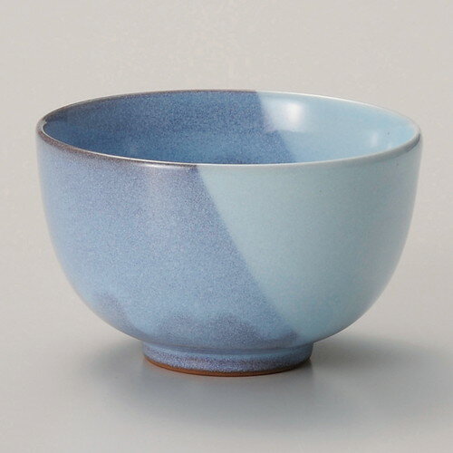 [商品名]　均窯塗り分け京煎茶[素材]　陶器[寸法]　[ φ8.5 x 5.3cm 170cc ]お店からご自宅まで、季節を問わず、様々なシーンでご利用いただける商品です。[ φ8.5 x 5.3cm 170cc ] 陶器 日本製 一部の商品はメーカーよりお取り寄せとなりますので、納期が前後することがございます。あらかじめご了承ください。商品によっては手造りのため、写真と色・かたちが若干異なることがございます。われものですので丁重に梱包させていただいておりますが、ご質問などございましたらお気軽にお問い合わせください。ご注文に関する注意事項は 【こちら】ご購入前にご確認ください。