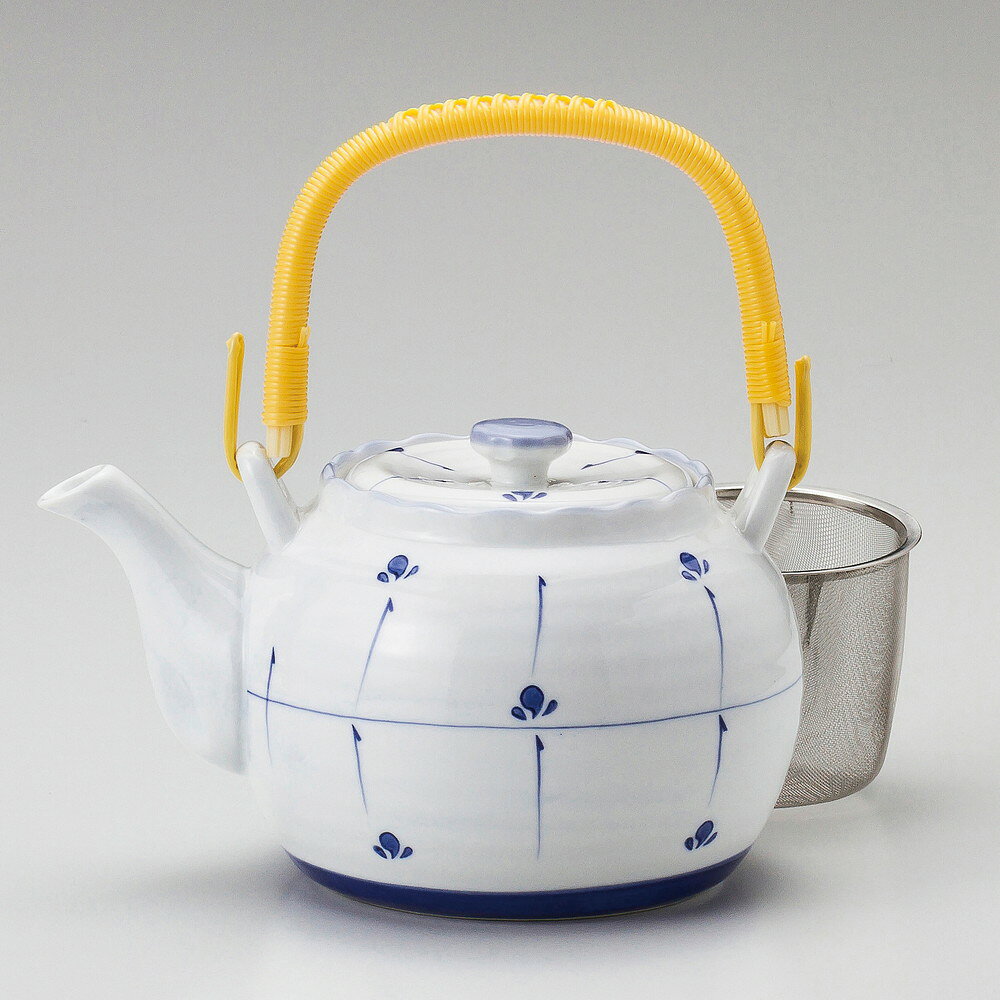 [商品名]　めばえ8号土瓶(カップアミ)[素材]　磁器[寸法]　[ φ16 x 13.5cm 1500cc ]お店からご自宅まで、季節を問わず、様々なシーンでご利用いただける商品です。[ φ16 x 13.5cm 1500cc ] 磁器 中国製 一部の商品はメーカーよりお取り寄せとなりますので、納期が前後することがございます。あらかじめご了承ください。商品によっては手造りのため、写真と色・かたちが若干異なることがございます。われものですので丁重に梱包させていただいておりますが、ご質問などございましたらお気軽にお問い合わせください。ご注文に関する注意事項は 【こちら】ご購入前にご確認ください。