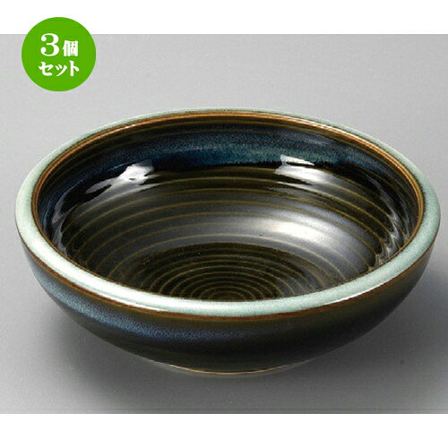 [商品名]　万葉括り4.0鉢[素材]　陶磁器[寸法]　[ 126 x 48mm ] お店からご自宅まで、季節を問わず、様々なシーンでご利用いただける商品です。1個あたりの寸法[ 126 x 48mm ]メーカーからの取り寄せ商品の為、納期まで1週間前後かかります。あらかじめご了承ください。商品によっては手造りのため、写真と色・かたちが若干異なることがございます。われものですので丁重に梱包させていただいておりますが、ご質問などございましたらお気軽にお問い合わせください。ご注文に関する注意事項は 【こちら】ご購入前にご確認ください。 ご注文に関する注意事項は 【こちら】ご購入前にご確認ください。 &nbsp;&nbsp;&nbsp; 萌流角鉢（小） [115 x 115 x 55mm] 萌流角鉢（大） [180 x 180 x 85mm] 萌流角鉢（中） [145 x 145 x 70mm] &nbsp;&nbsp;&nbsp; 鳴門唐草楕円3.5鉢 [108 x 105 x 50mm] 万葉括り6.5鉢 [203 x 65mm] 万葉括り5.5鉢 [169 x 57mm]