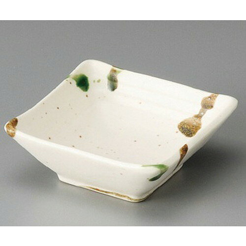 ☆ 小鉢 ☆ 黒オリベ流し段々角小鉢 [ 89 x 89 x 35mm ] | 小鉢 小 小さい 鉢 ボウル 万能 人気 おすすめ 食器 業務用 飲食店 カフェ うつわ 器 おしゃれ かわいい ギフト プレゼント内祝い 結婚祝い 誕生日 贈り物 贈答品 setomono-11407038 せともの本舗 パッケージ画像