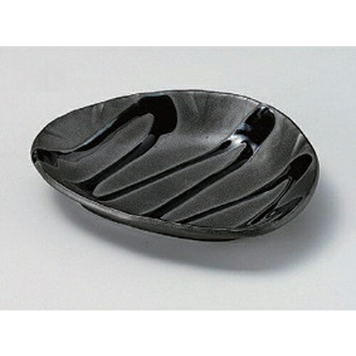 ☆小皿☆黒織部流し三角型小皿[12...