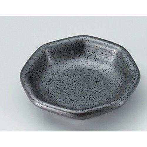 China - ☆ 小皿 ☆黒鉄吹き八角小皿 [ 7.5 x 7.2 x 2cm 56g ] [ 料亭 旅館 和食器 飲食店 業務用 ]