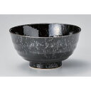 [商品名]　黒真珠5.5多用丼[素材]　陶磁器[寸法]　[ 17.3 x 8.7cm 571g ]お店からご自宅まで、季節を問わず、様々なシーンでご利用いただける商品です。[ 17.3 x 8.7cm 571g ] 一部の商品はメーカーよりお取り寄せとなりますので、納期が前後することがございます。あらかじめご了承ください。商品によっては手造りのため、写真と色・かたちが若干異なることがございます。われものですので丁重に梱包させていただいておりますが、ご質問などございましたらお気軽にお問い合わせください。ご注文に関する注意事項は 【こちら】ご購入前にご確認ください。 &nbsp;&nbsp;&nbsp; 荒刷毛5.5反種丼[17.3×8.8]粉引とろろ碗[13.2×6.5]灰釉雑炊碗[13×8.3] &nbsp;&nbsp;&nbsp; 黒水玉中平[10.7×5.5(220)]雪月花姫丼[11.5×7.6]加茂川手造風5.8丼[17.5×9]