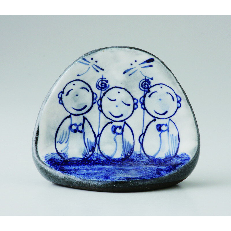 縁起物 置き地蔵様三人 [品：地蔵三人x1/10x8.5cm 箱：13.5x11.5x6cm] 340g 貼箱 美濃焼 【食器 引出物..