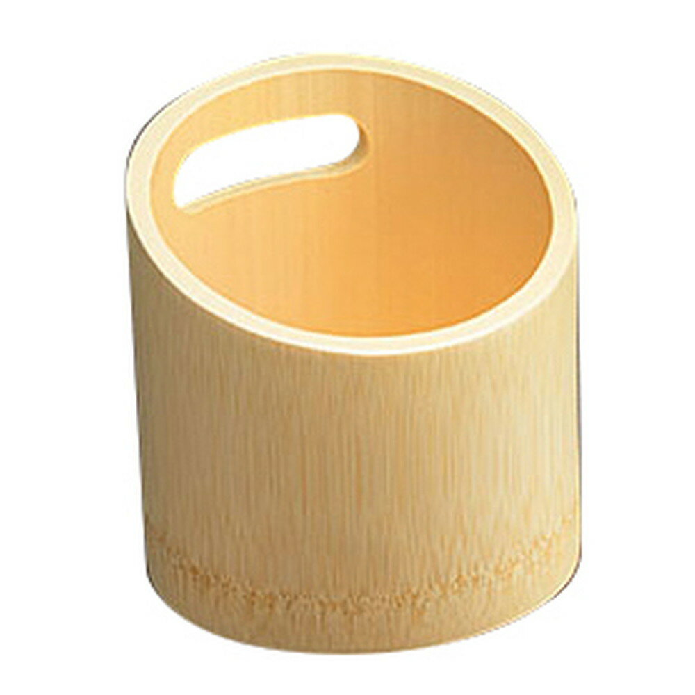 [商品名]　丸竹冷酒クーラー[素材]　竹[寸法]　約Φ13 x H13cm天然素材商品の為、サイズに若干のバラつきがあります。末永くお使い頂ける優れた製品をお届けいたします。お店からご自宅まで、様々なシーンでご利用いただける商品です。[ 約Φ13 x H13cm ] 竹 天然素材商品の為、サイズに若干のバラつきがあります。一部の商品はメーカーよりお取り寄せとなりますので、納期が前後することがございます。あらかじめご了承ください。商品によっては手造りのため、写真と色・かたちが若干異なることがございます。丁重に梱包させていただいておりますが、ご質問などございましたらお気軽にお問い合わせください。ご注文に関する注意事項は 【こちら】ご購入前にご確認ください。