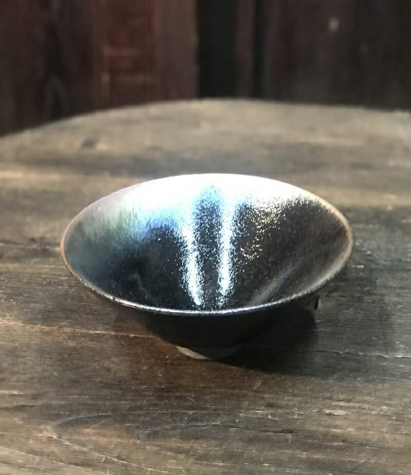 抹茶茶碗 天目茶碗 ソリ茶碗　銀彩