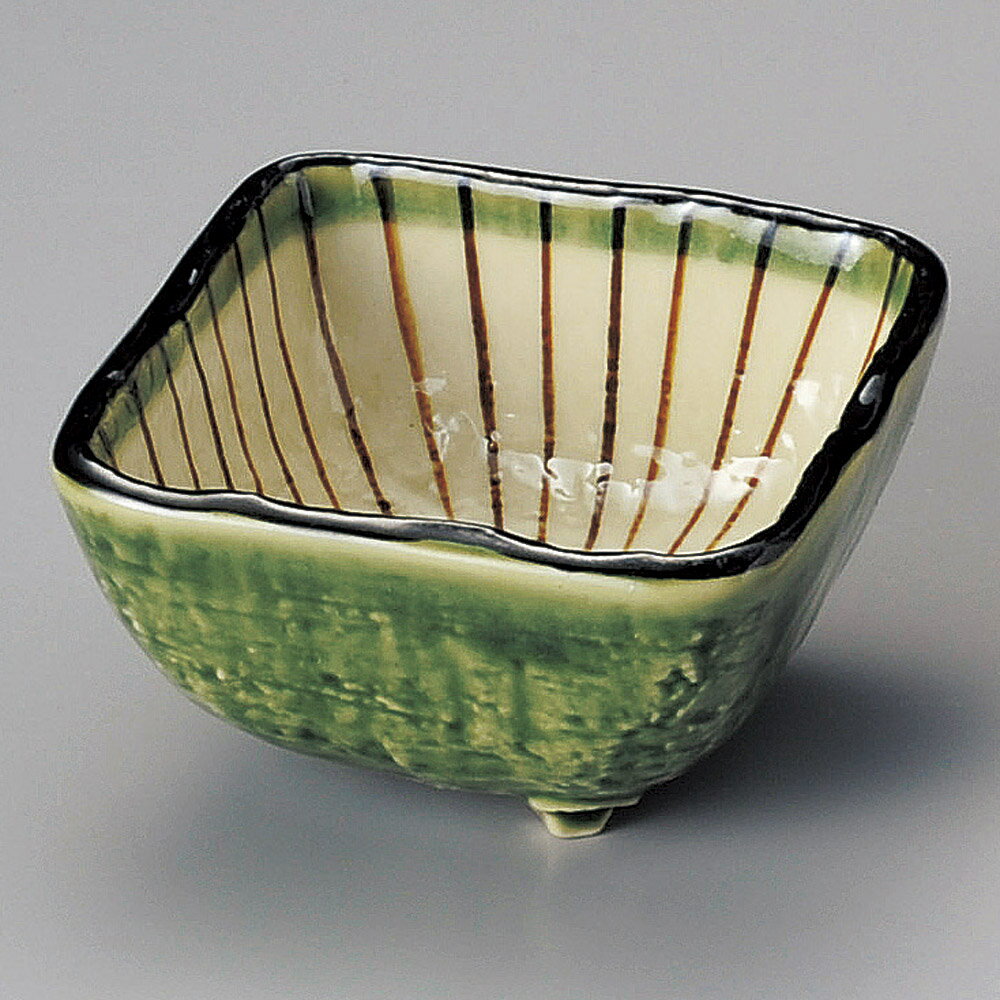 織部内筋 三ツ足 角小鉢