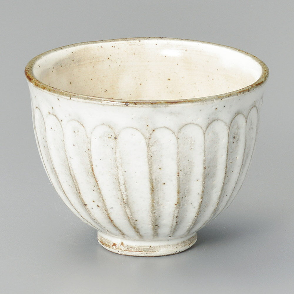 粉引しのぎ陶碗