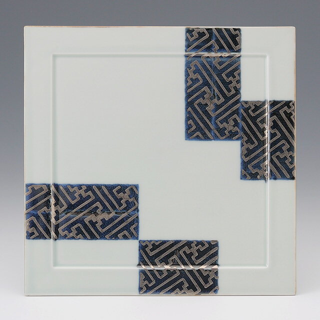 有田焼スクエア・ディナープレート銀彩地紋