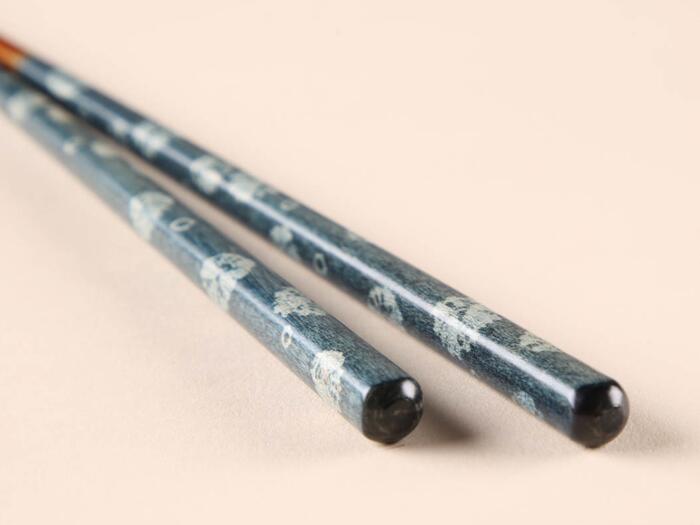 まつ勘　ニュー民藝 草木染シリーズ手蜘蛛絞り　青【箸/日本製/まつかん/マツ勘】