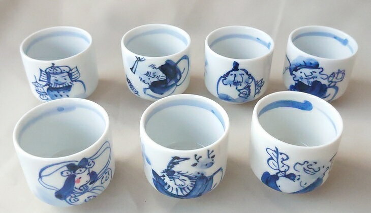 【ギフト/贈答品】【和田一人】【手描き】染付七福神　ぐい吞揃(7個入り)