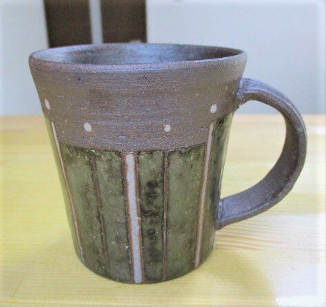 【送料無料】【ギフト/贈答品】【日展会友　波多野正典　】　釉彩十草マグカップ