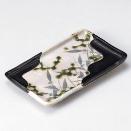 Rakuten - 【送料無料】【ギフト/贈答品】【母の日　誕生日】【玉山窯】黒織部 四つ足焼物皿