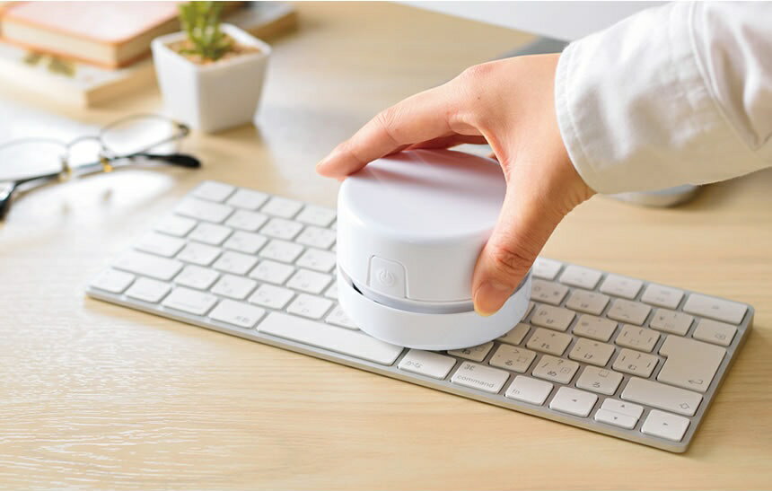 ミニ 掃除機 小型 強力吸引 ハンディ 卓上 クリーナー 掃除機 電池式 小型 工作 作業 内職 消しカス 机..