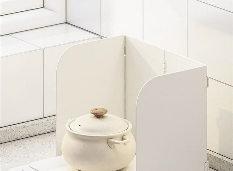 折り畳み レンジガード コンロ 油はね 汚れ ガード パネル ガスコンロ 収納 4面 油はねガード スタンド..