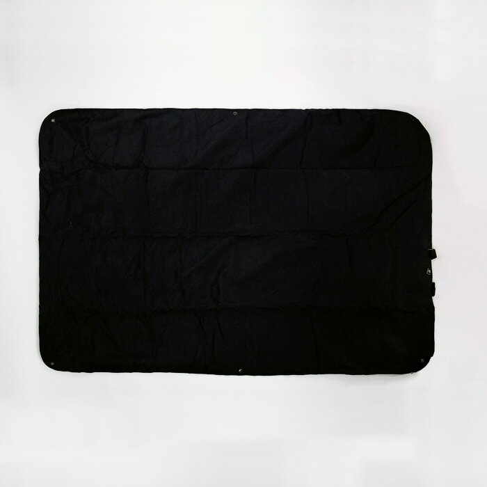 アトランコ社 ファイブスターギア サバイバルブランケット ATLANCO 5IVE STAR GEAR WARM-N-DRY BLANKET 4922 Black ブラック 黒 ラグ 毛布 防寒 テント タープ ミリタリー アウトドア キャンプ ソロキャン ツーリング 車中泊 2