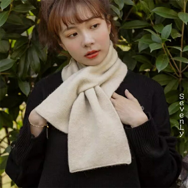 Other - SevenLy 秋冬用 クロスデザインマフラー レディース・メンズ兼用 カップルモデル 短款ニットスカーフ 90cm×17cm 毛糸素材 保暖性あり 薄手設計 首元を守る 日常コーデや外出時に 男女共に着用可能 シンプルで使いやすい