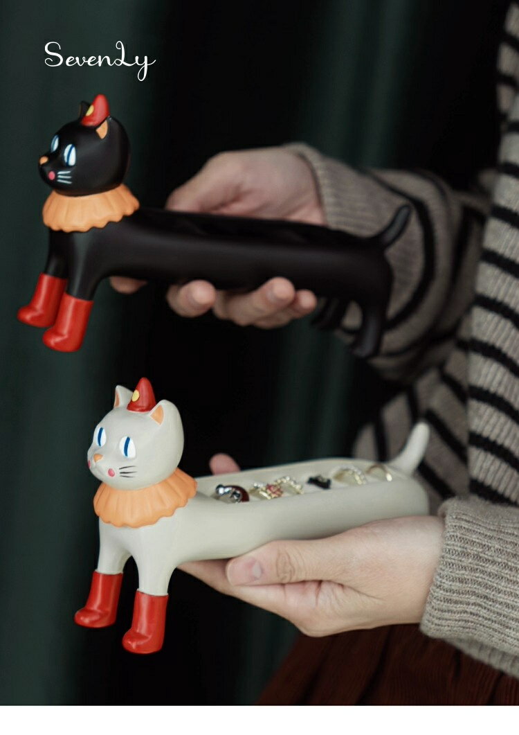 Rakuten - SevenLy まるで彫刻のような猫モチーフ収納ラック 指輪ホルダー付き ピアスも掛けられる機能性デザイン リビングやベッドルームの癒し空間づくりに