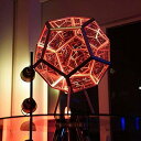 十二面体カラーアートナイトライト、3D LEDカラースパイラルスペースSFナイトライト、クリエイティブでクールなスペースLED雰囲気ナイトランプ