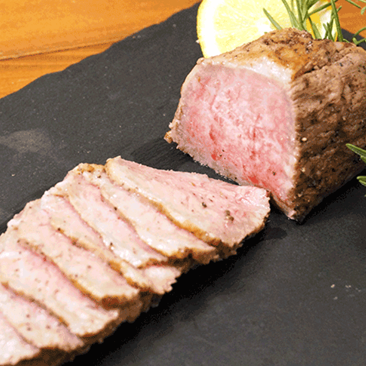 【在庫処分特価】国産　仙台牛ローストビーフ 200g　肉 にく 総菜 冷凍 おかず 晩御飯 贅沢 国産 仙台牛 ギフト 贈り物 父の日 お祝い お歳暮 お歳暮　無添加 3